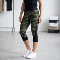 Terepszínű alakformáló hatású leggings, elasztikus Zöld M-L