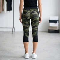 Terepszínű alakformáló hatású leggings, elasztikus Zöld M-L