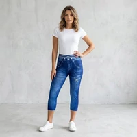 rugalmas testhez simuló farmer mintás leggings