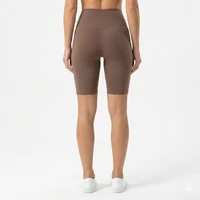 Kényelmes barna női leggings capri fazonban