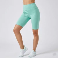 Kényelmes zöld női leggings capri fazonban