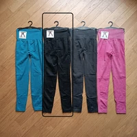 Push-Up leggings méret nélküli S-XL Fekete