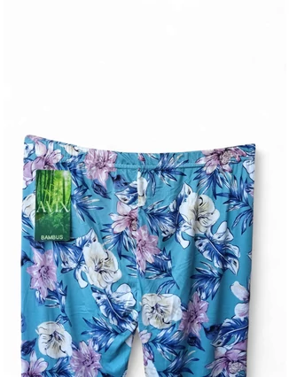 Kényelmes capri leggings rugalmas anyagból