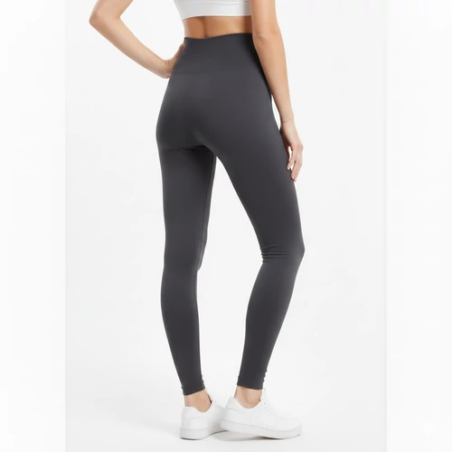 Szürke hosszú leggings meleg bundás belsővel.