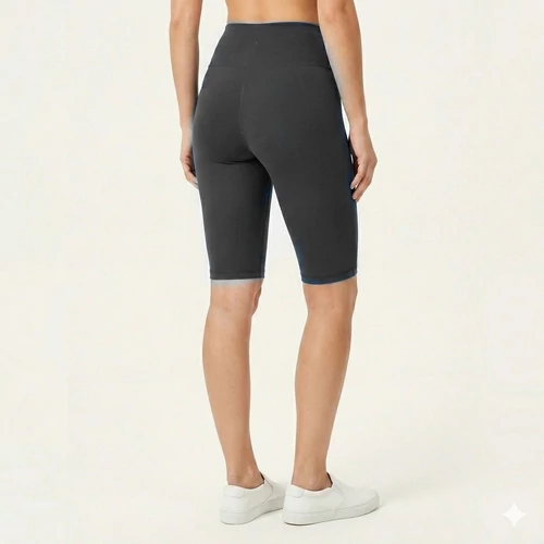 Kényelmes fekete női leggings capri fazonban