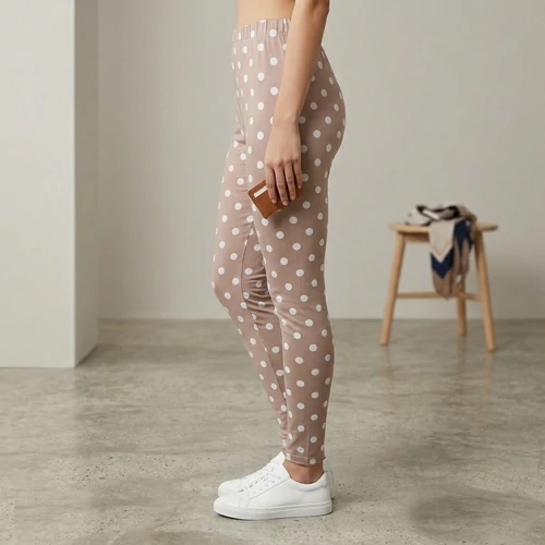 Barna elasztikus anyagú pöttyös leggings L-XL