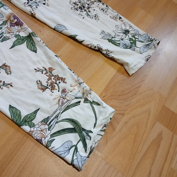 Virágmintás női nadrág, leggings.Pamut sztreccs.S-L