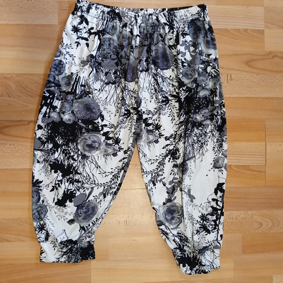Virágmintás női nadrág, leggings.Pamut sztreccs.XL-XXL